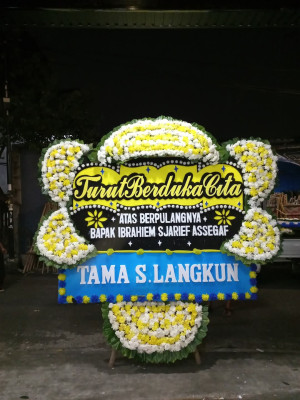 Papan Bunga Duka di Ceger